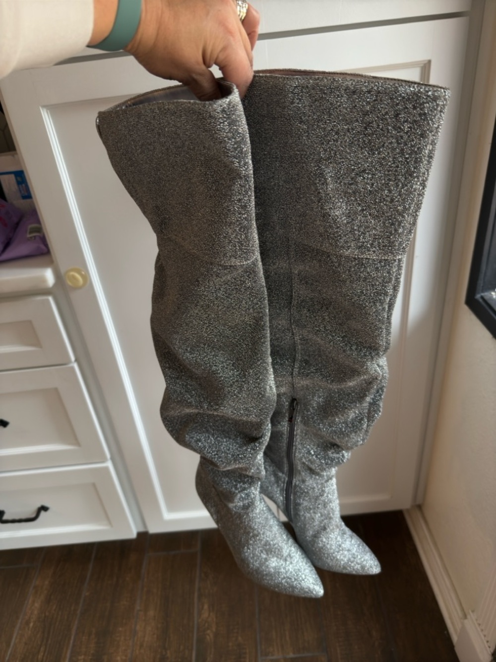 Renvy Silver Glitter Over-the-Knee Pointed Toe Boots